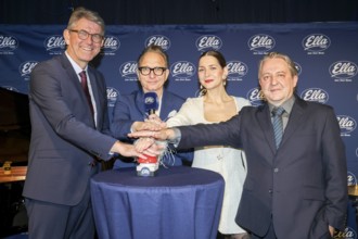 The Federal Government Commissioner for Culture and the Media (BKM) Dr Wolfram Weimer together with