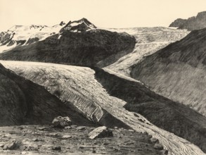 Confluence of the Kesselwandferner with the Hintereisferner, one of the largest glaciers in Tyrol,