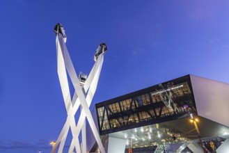 Inspiration 911 artwork by Gerry Judah in front of the Porsche headquarters on Porscheplatz: three