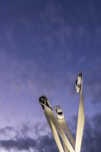 Inspiration 911 artwork by Gerry Judah in front of the Porsche headquarters on Porscheplatz: three