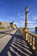 Bus stop Schwerin Castle - Theatre, Schwerin State Museum, renovation, art museum, lantern,