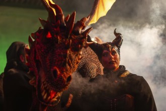 Teufelin, woman with horns with dragon, fog, murmurs, winter, Waldburg Castle, Allgäu,