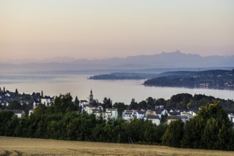 View of Lake Constance with the Swiss Alps in the background, sunrise, Überlingen, Lake Constance,