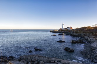 Rocky Coast Lighthouse, Portland Head lighthouse, Cape Elizabeth, Portland, Maine, New England, USA