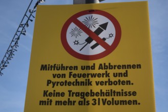 There is a sign on the Eisernen Steg in Frankfurt am Main that fireworks are prohibited there at