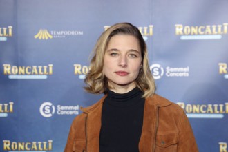 Svenja Jung, Roncalli Christmas Circus Premiere, Tempodrom, Berlin 19.12.2025