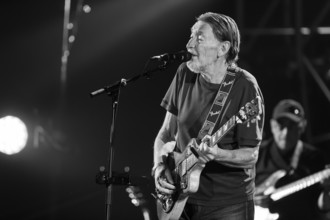 Chris Rea, singer and guitarist Christopher Anton Chris Rea live on Road Songs for Lovers tour at