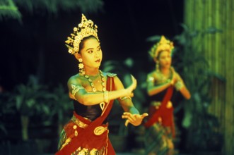 Traditional dance, Ko Phuket, Thailand, December 2002, vintage, retro, old, historical