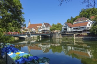Eberhardsbrücke, Neckar bridge, river, flowing water, pedal boats, right back Gasthausbrauerei
