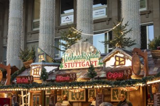 Stuttgart 2025 Christmas Market on Schlossplatz and on Königsstraße opposite the Königsbau offers