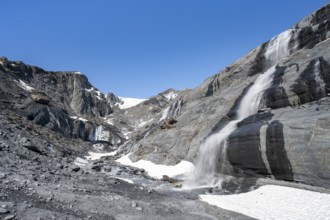 Glacier Ice and Waterfall, Worthington Glacier, Worthington Glacier State Recreational Site,