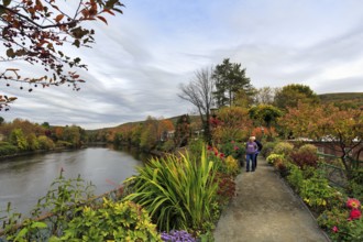 Flower bridge, Bridge of Flowers, bridge over Deerfield River, gardens, riverscape, walkers, autumn