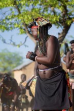 Traditional dance, brightly decorated woman of the Hakaona tribe, also Havakona or Hakawona, near