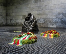 Wreath laying, Neue Wache, Central Memorial of the Federal Republic of Germany for the Victims of