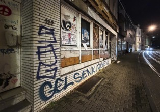 Decaying façade covered with graffiti, no-go area in Gelsenkirchen, one of the poorest cities in
