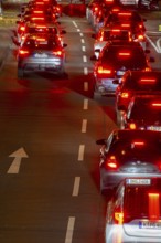 Rote Rückleuchten, Rush Hour, Rheinuferstraße, Cologne, Rhineland, North Rhine-Westphalia, Germany
