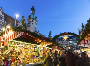 Leipzig Christmas market on the market in front of the Old Town Hall, Leipzig, Saxony, Germany
