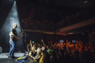 Billy Lunn, singer and guitarist from The Subways live on For Eternity Tour 2025 at Hole44 in