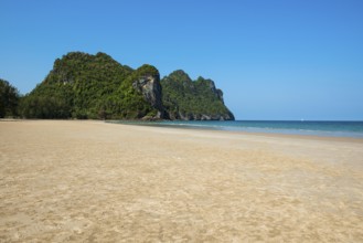 Lonely beach and mountains, Thung Yang Beach, Pak Khlong, Chumphon, Chumphon Province, Central