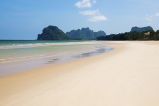Lonely beach and mountains, Grand Sand Dune, Pak Khlong, Chumphon, Chumphon Province, Central