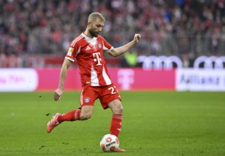 Konrad Laimer FC Bayern Munich FCB (27) Action at the ball Allianz Arena, Munich, Bayern, Germany