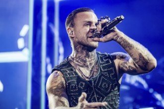 Kontra K live on eyes dreaming hearts see tour in Berlin's Uber Arena on 27.11.2025