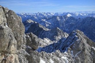 View of the Wetterstein Mountains from the mountain station of the Zugspitz cable car (2962 m),