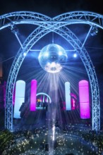 Light art, light installation, illuminated sculptures in the city garden of the city of Radolfzell