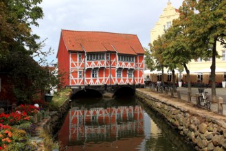 Vaulted, heritage-protected half-timbered house in Runde Grube 4 in the Hanseatic City of Wismar,