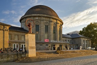 Historischer Kuppelbau Deutzer Bahnhof, Cologne, Rhineland, North Rhine-Westphalia, Germany