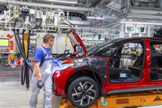 Electric car production in the assembly halls of VW in Zwickau, Zwickau, Saxony, Germany