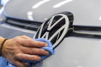 Electric car production in the assembly halls of VW in Zwickau. VW logo, Zwickau, Saxony, Germany