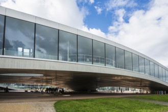 Rolex Learning Centre, SANAA architects, École polytechnique fédérale de Lausanne, EPFL, Lausanne,