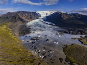 Ice floes, glacier, glacier tongue, glacier lake, sunny, morning mood, mountains, reflection,