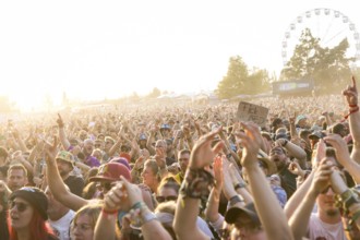 Festival visitors at the Highfield Festival on Saturday, Störmthaler See, 16.08.2025