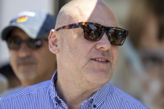 Ludwigshafen: Joachim Paul gives a speech at a rally in the Maudach district*** The election