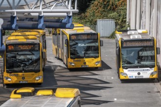 Public transport stop, bus station, local buses in Essen-Steele, bus and S-Bahn junction, Essen,