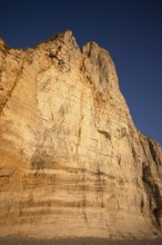 Étretat, sea, steep coast, cliffs, chalk cliffs, alabaster coast, La Côte d'Albâtre, evening mood,