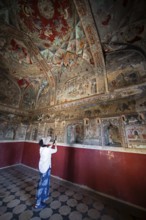 Paintings on the wall and ceiling in the Garh Palace or Rajput Palace, Bundi, Rajasthan, India