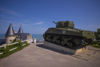 US-American Sherman tank Berry au Bac, emblem of the French liberation army, standing on the former