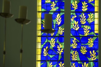Interior view of the chapel, Chapelle du Rosaire de Vence, Chapelle Matisse, artist Henri Matisse,