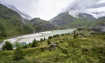 Cloudy mountain landscape, reservoir Speicher Margaritzen, Großglockner High Alpine Road, Hohe