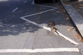 Symbolic image for the need to renovate infrastructure, asphalt, Germany