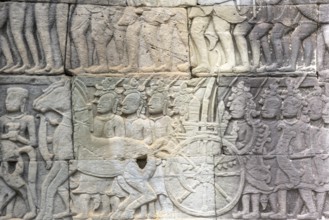 Stone bas-reliefs, Khmer war campaign against the Cham, relief wall, east façade, Bayon temple,
