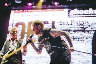 Glen Matlock (bassist) and Frank Carter (singer) from the Sex Pistols ft. Frank Carter live at the