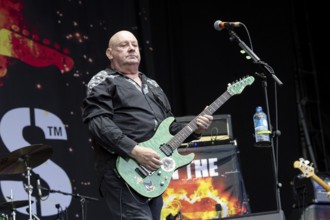 Jake Burns, singer, guitarist, Stiff Little Fingers, punk rock band, Northern Ireland, open air at