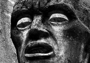 Bittermark memorial, memorial site, portrait of the tortured main figure, artist Karel Niestrath,