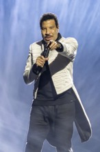 Lionel Richie live on Say Hello To The Hits 2025 Tour at the Berlin Uber Arena on 03.07.2025