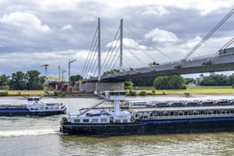 Rhine bridge Duisburg-Neuenkamp, the A40 motorway, start of construction of the second bridge,