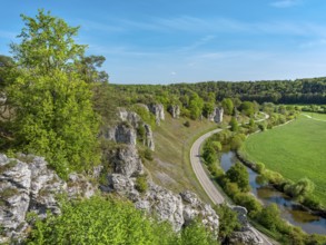Altmühl with rock formation Twelve Apostles in spring, Altmühltal, near Solnhofen, Middle